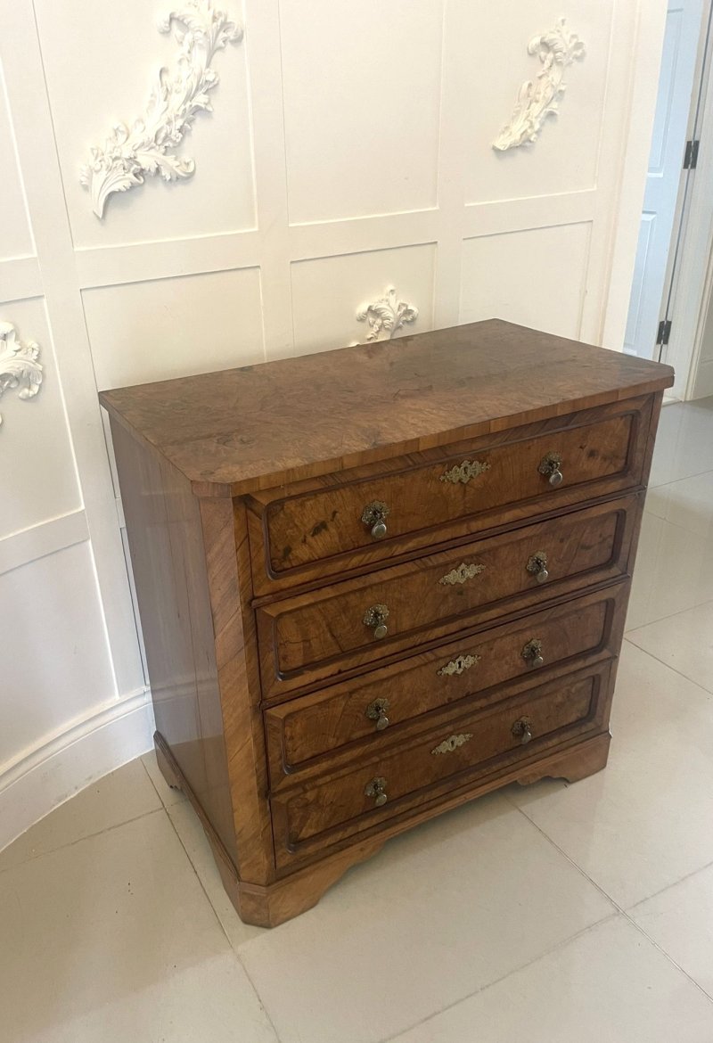 Antique Victorian Outstanding Quality Burr Walnut Chest of Four Drawers - Image 2